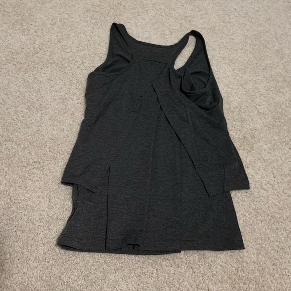 SMALLSHOW | Nursing Tank - Picture 2 of 4